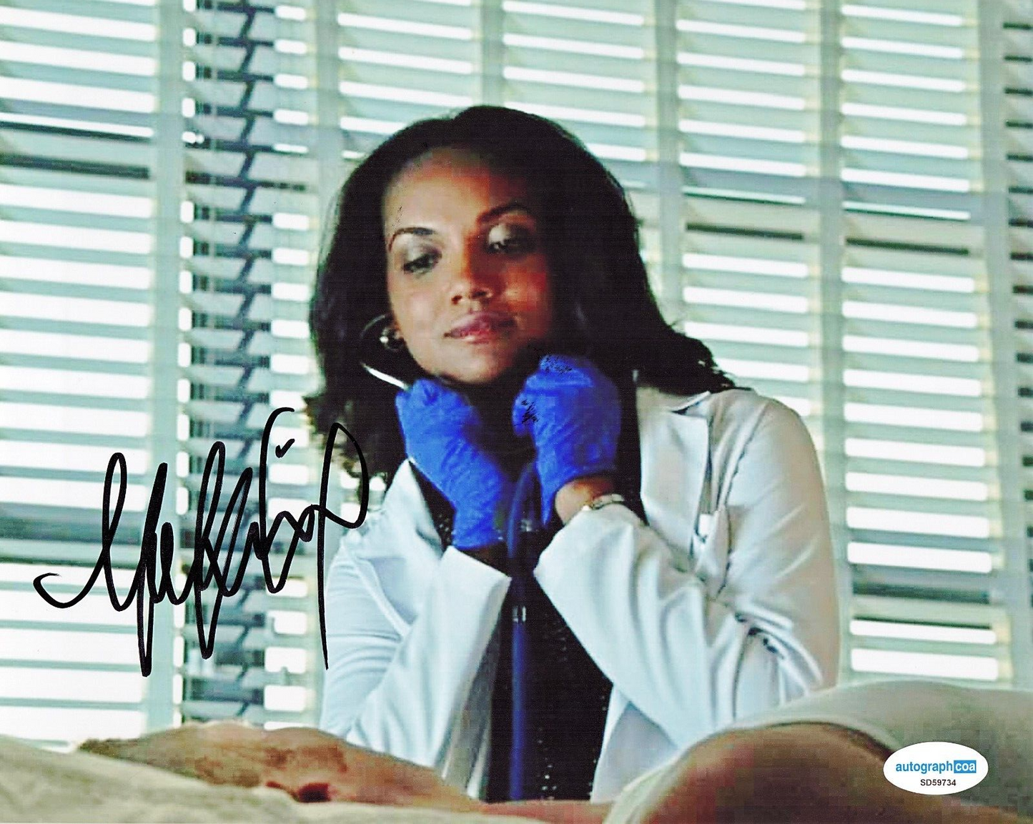 Mekia Cox Chicago Med Signed 8x10 Photo w/Autograph COA ACOA SD59734