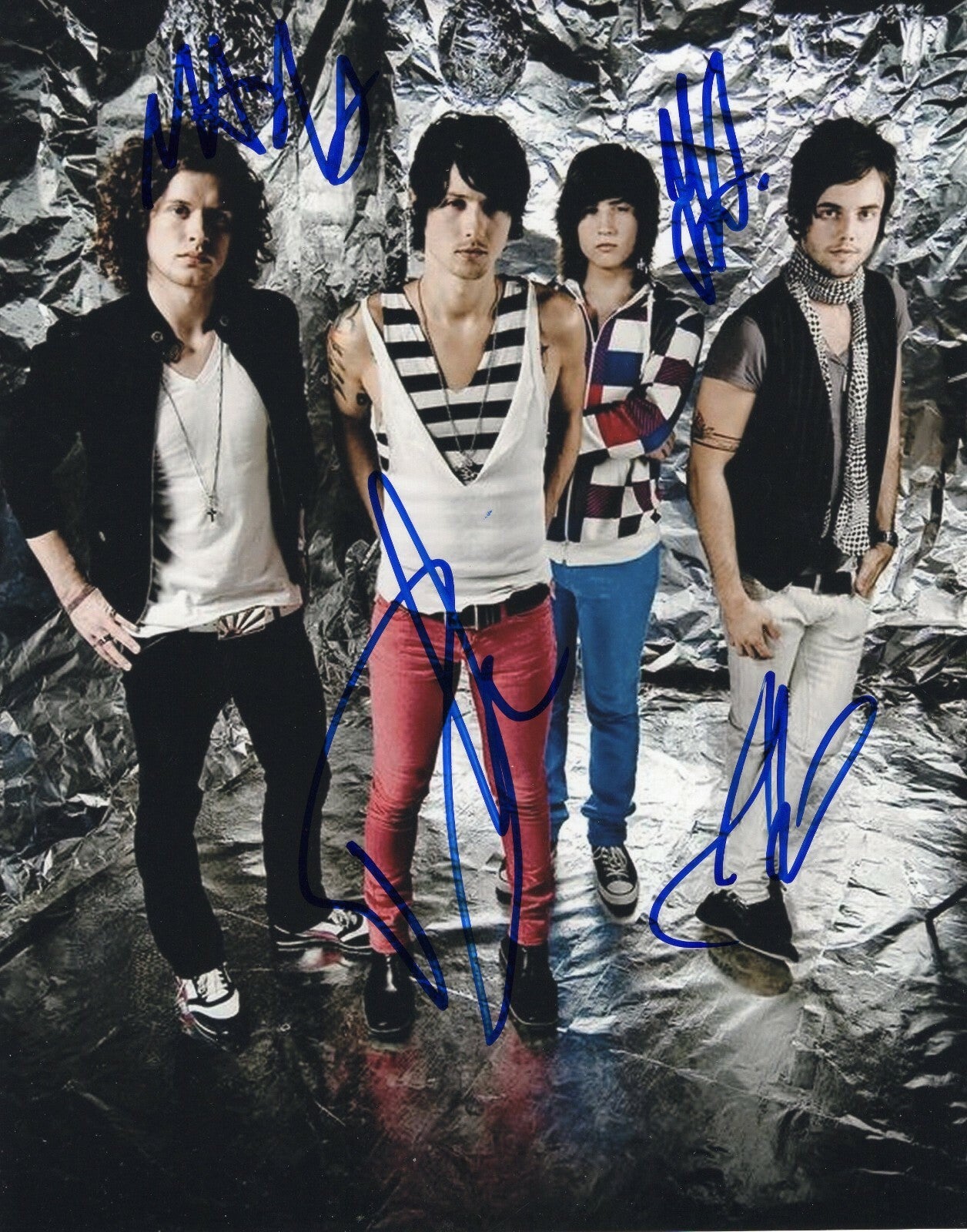 Hot Chelle Rae Group Signed 8x10 Photo w/COA Lovesick Electric
