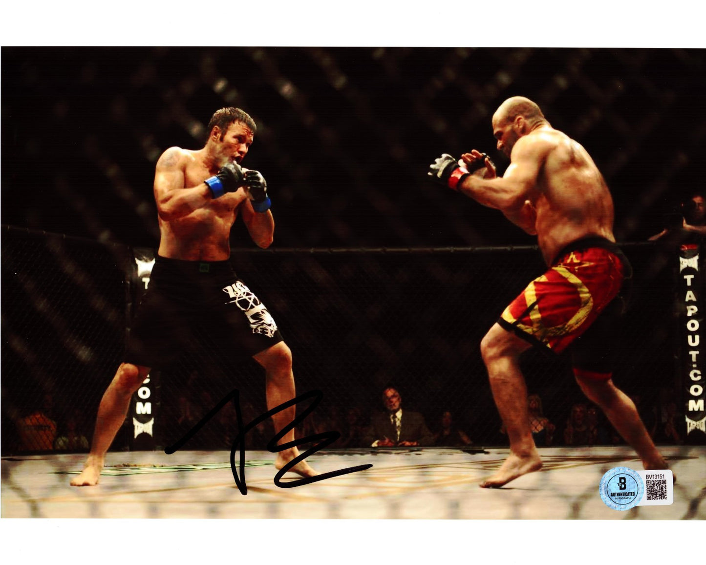 Joel Edgerton Signed Warrior Brendan Conlon 8x10 Photo w/Beckett BAS COA BV13151