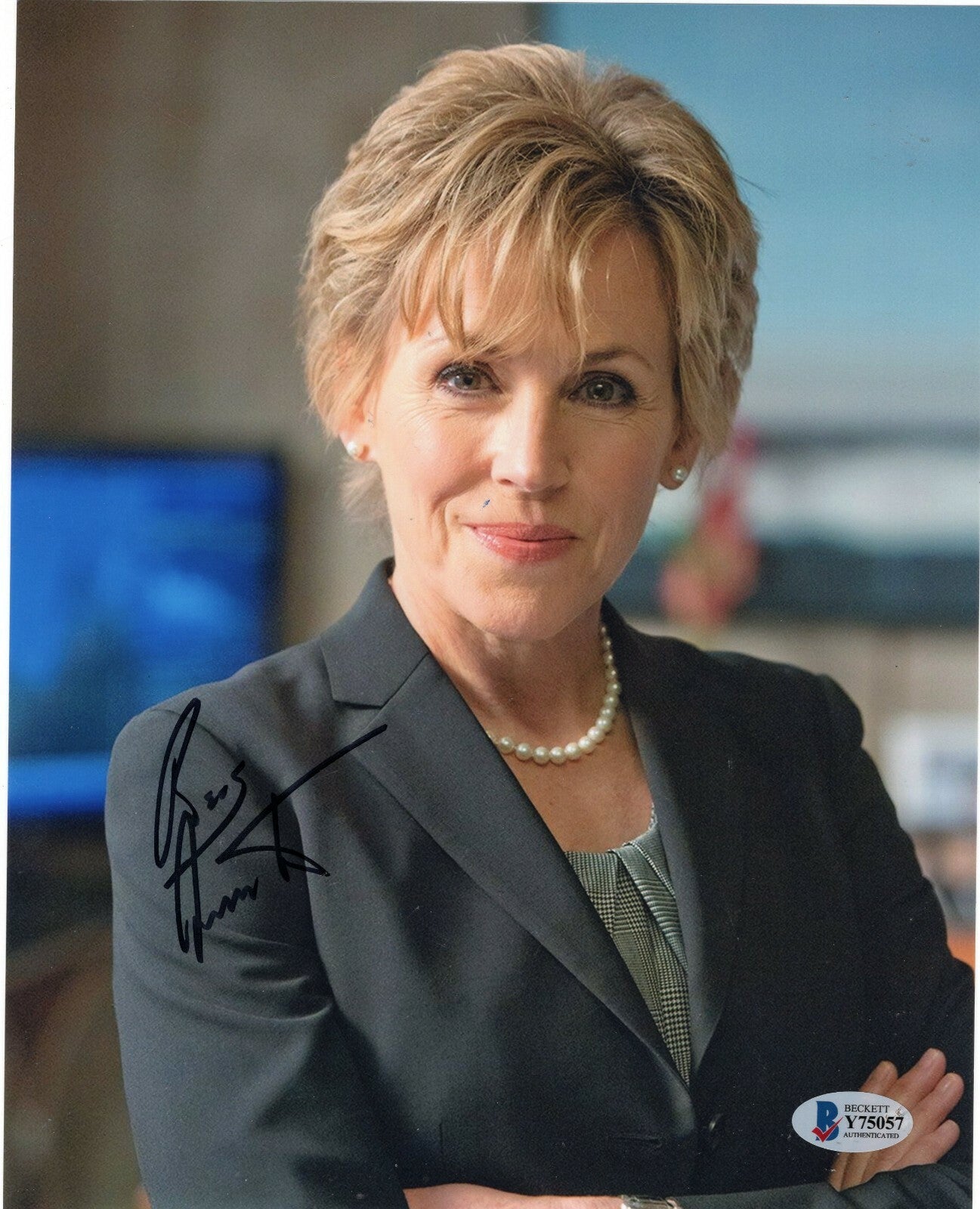 Bess Armstrong Signed 8x10 Photo w/Beckett COA Y75057 My So Called Life
