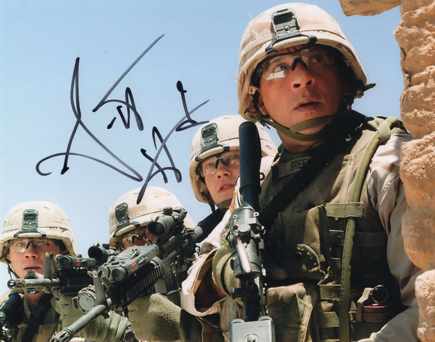 Garrett Hedlund Signed Billy Lynn's Long Halftime Walk 8x10 Photo w/COA
