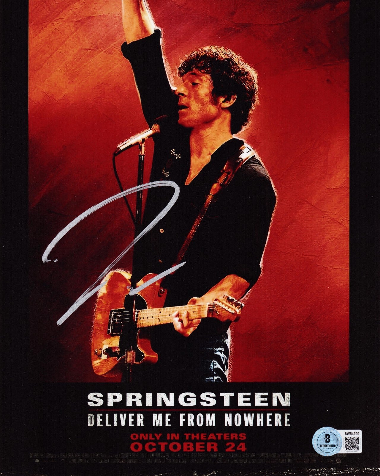 Jeremy Allen White Signed Springsteen Deliver Me 8x10 Photo w/Beckett BW54200