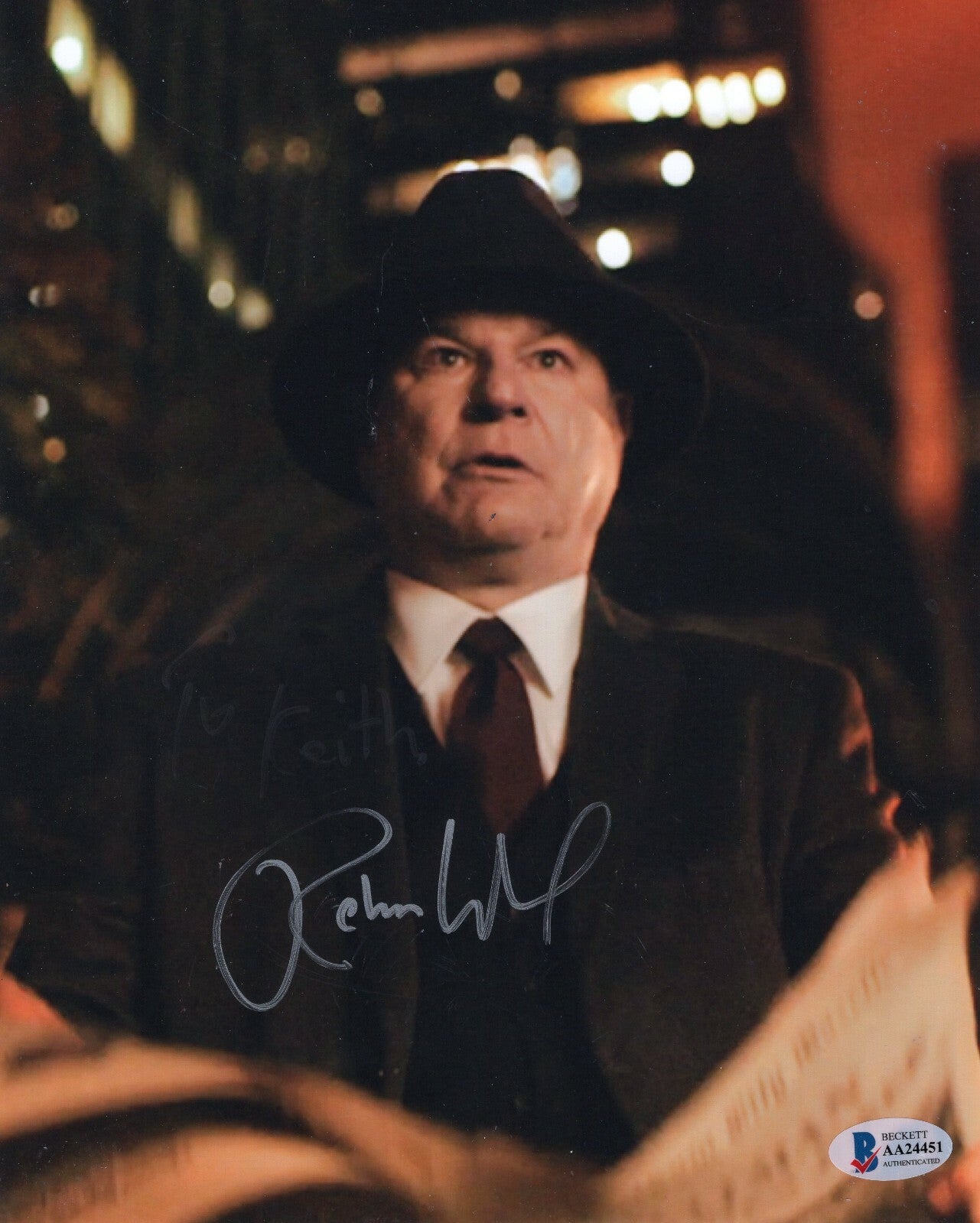 Robert Wuhl Signed Crisis on Infinite Earth 8x10 Photo w/Beckett COA AA24451 BAS