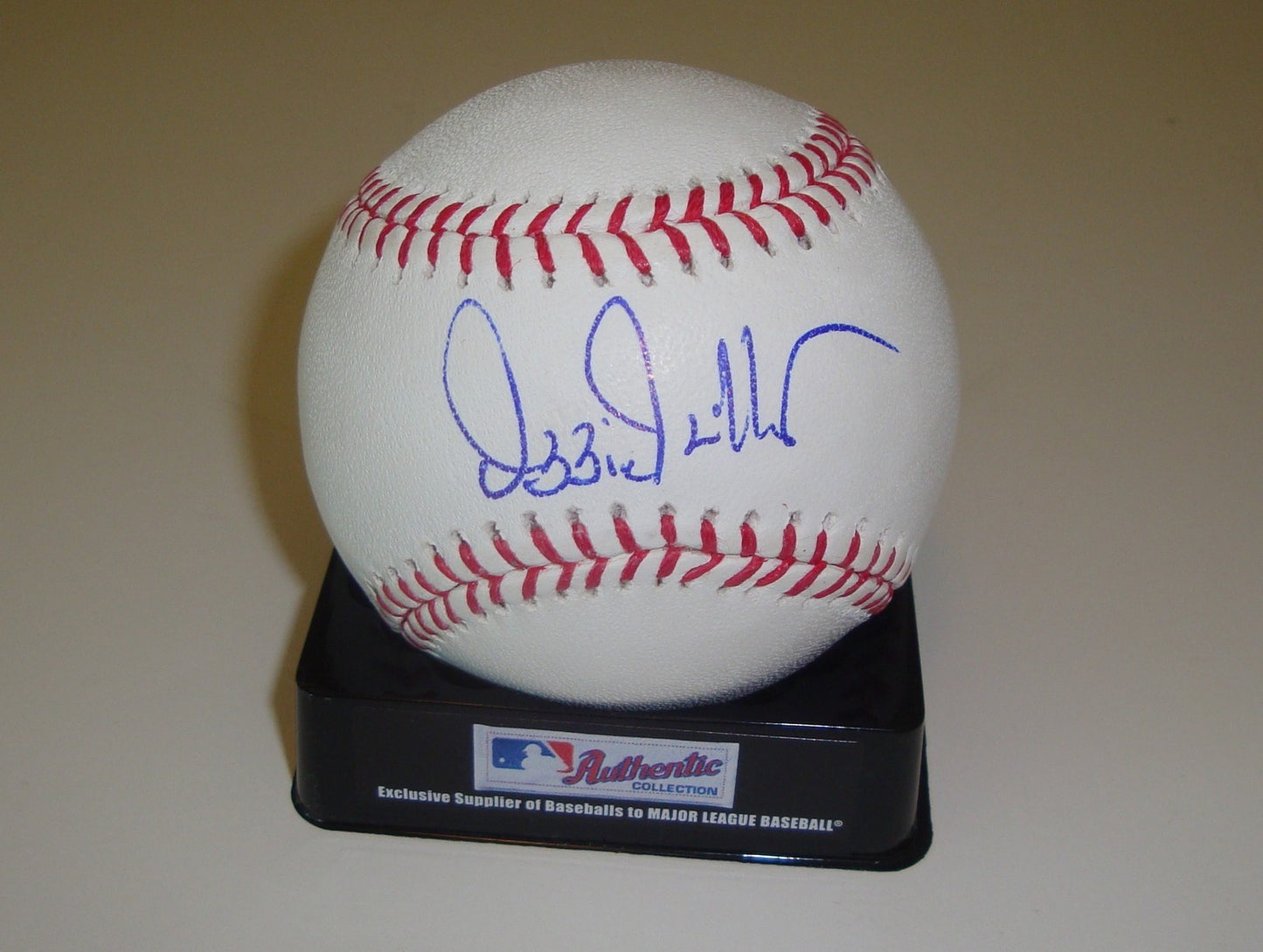 Ozzie Guillen Signed Official Major League Game Baseball w/COA Marlins White Sox