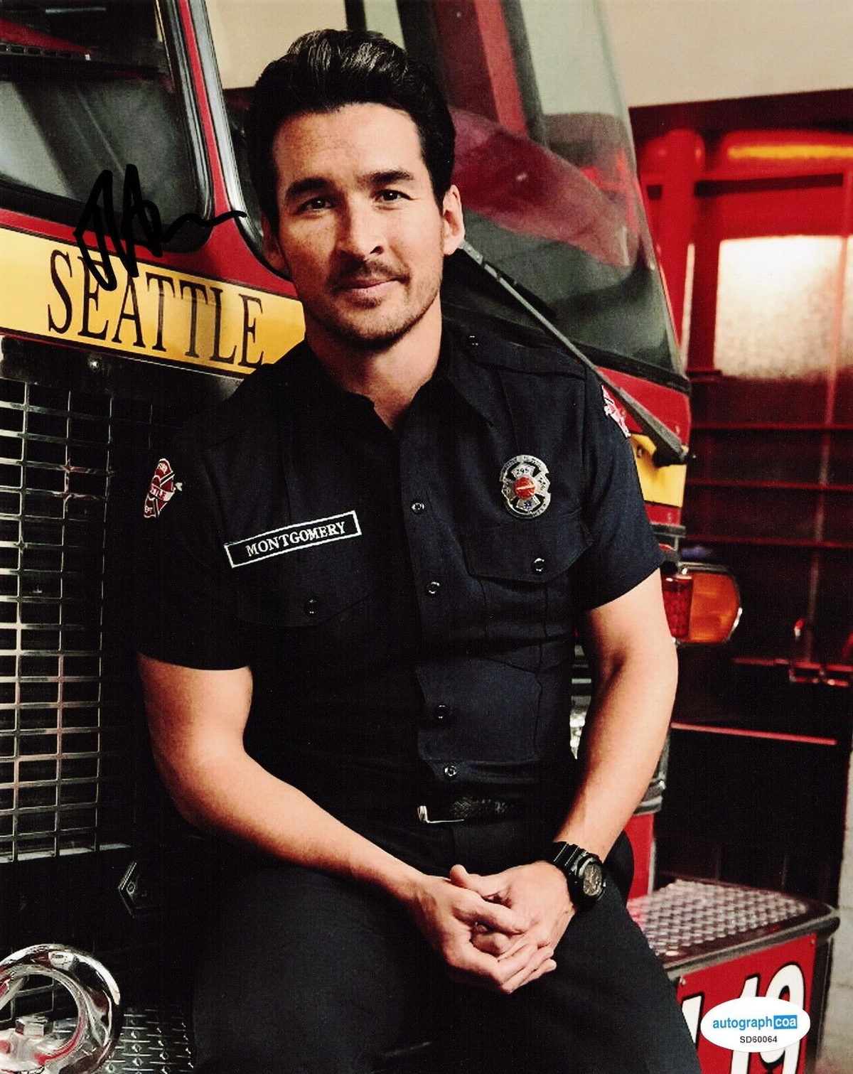 Jay Hayden Station 19 Travis Montgomery Signed 8x10 Photo w/ACOA SD60064