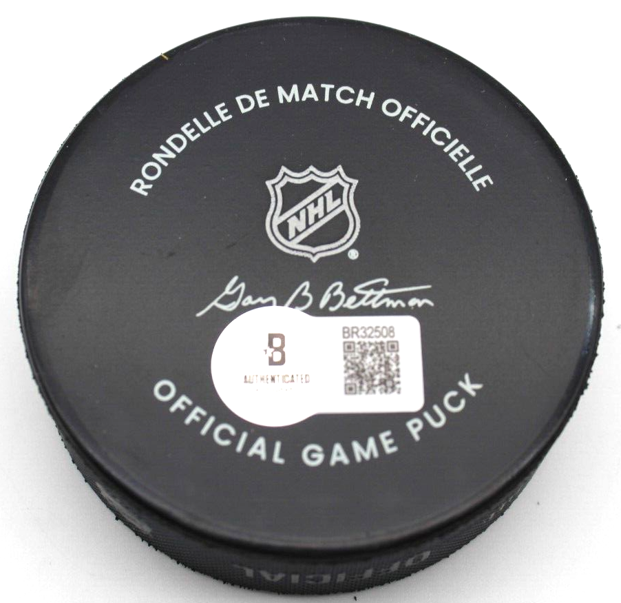 Anders Lee Signed New York Islander Official Game Puck w/Beckett COA BR32508