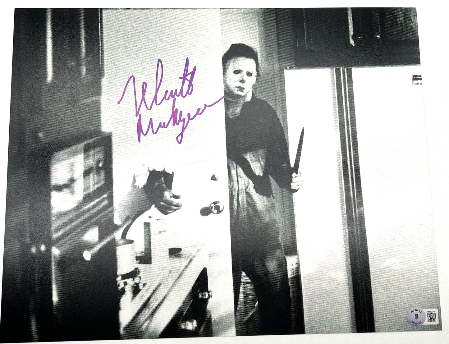 Nick Castle Signed Halloween Movie Michael Myers 11x14 Photo w/Beckett COA #4