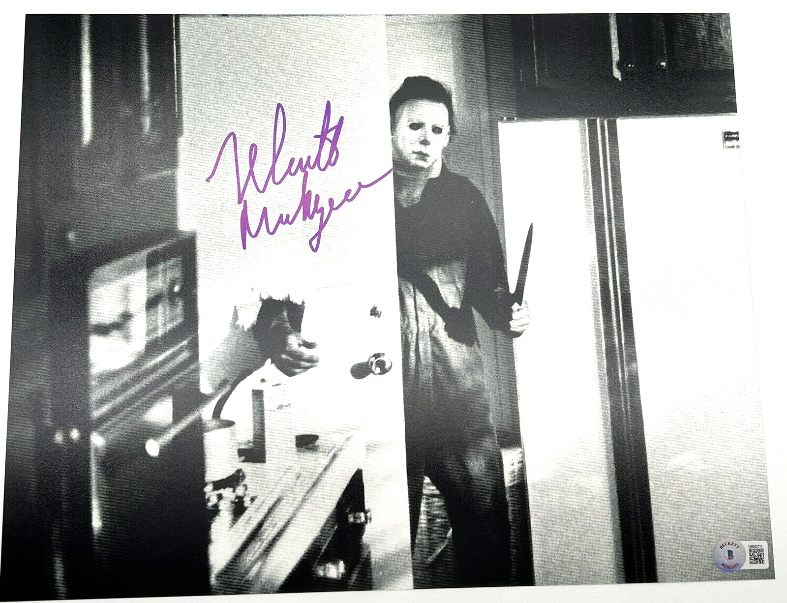 Nick Castle Signed Halloween Movie Michael Myers 11x14 Photo w/Beckett COA #4
