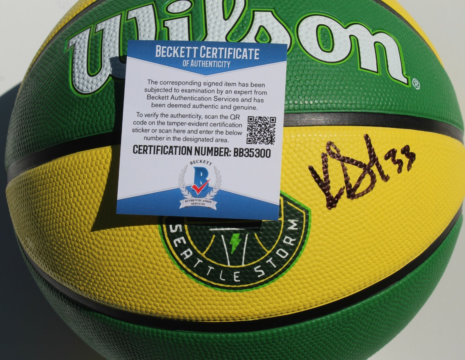 Katie Lou Samuelson Signed Seattle Storm Logo Basketball w/Beckett COA BB35300