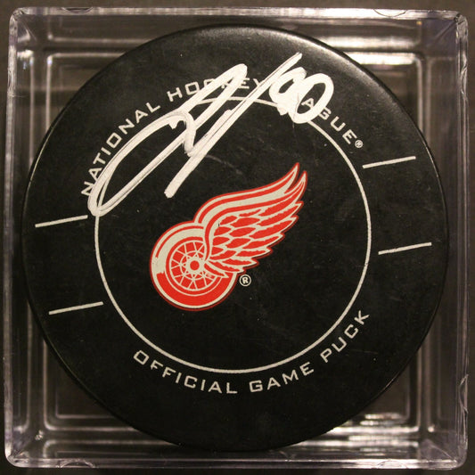 Joe Veleno Signed Detroit Redwings Official Game Hockey Puck w/COA 2020