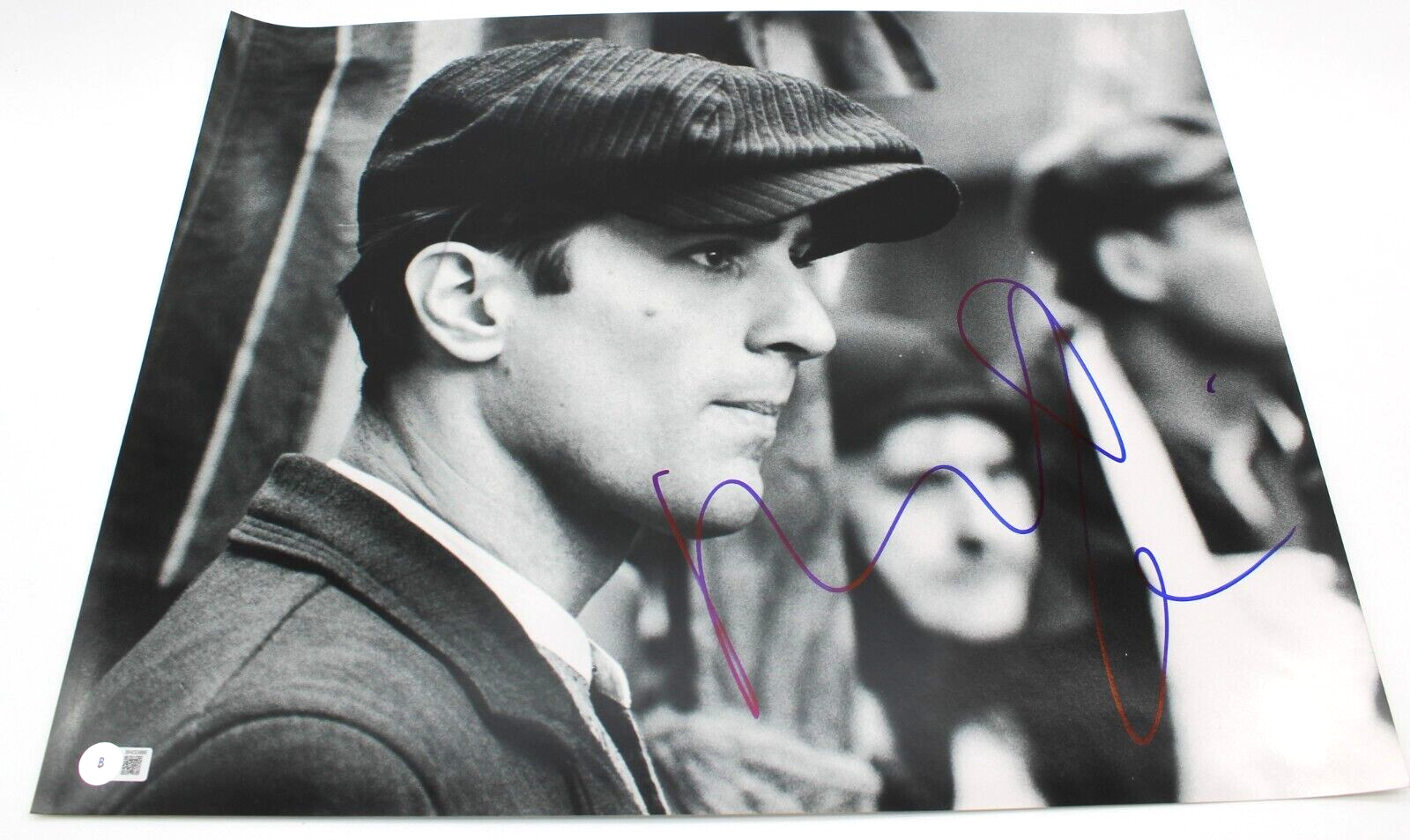Robert DeNiro Signed Godfather 2 16x20 Oscar Winner w/Beckett COA BH033866