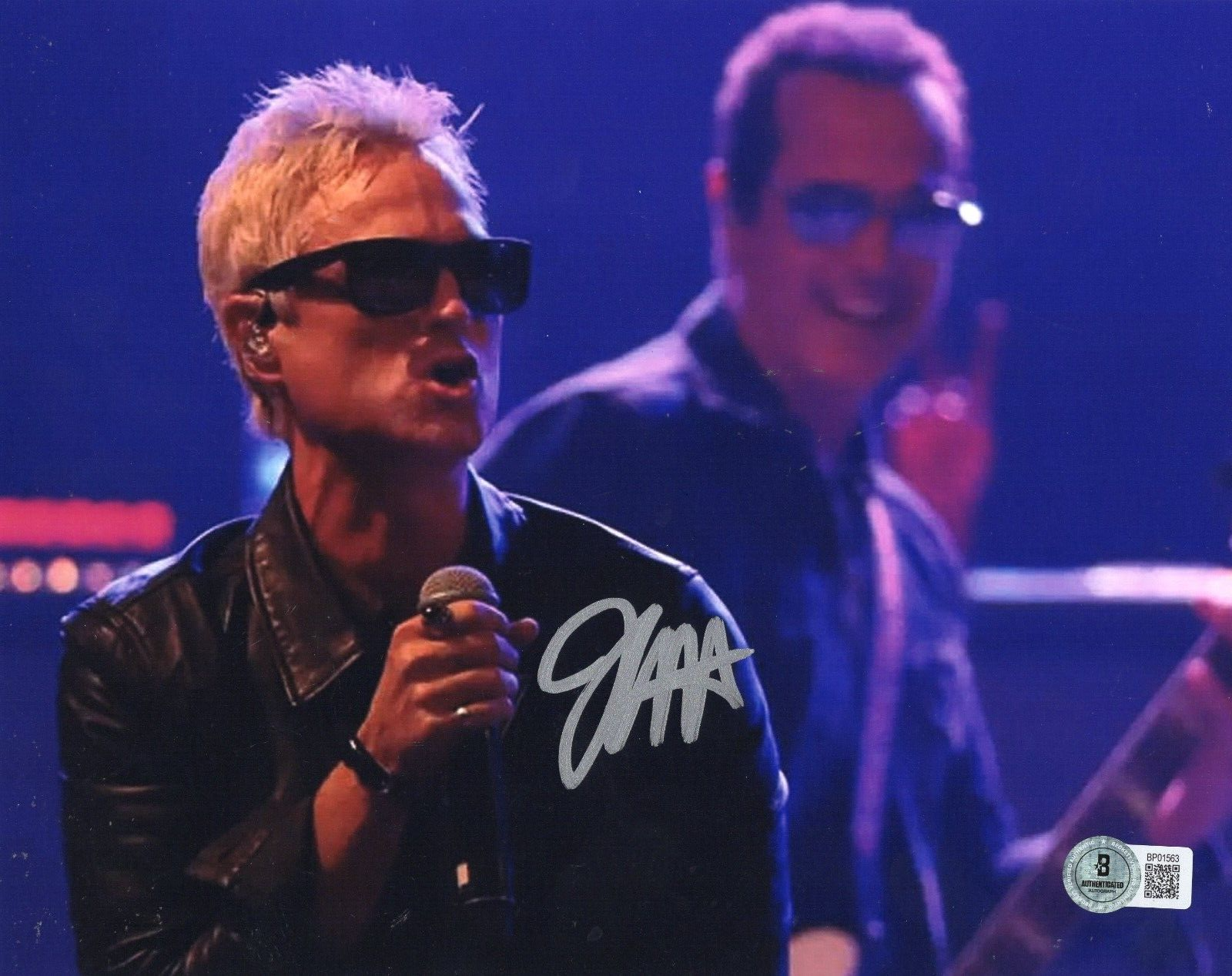 Jeff Gutt Stone Temple Pilots STP Signed 8x10 Photo w/Beckett COA BP01563