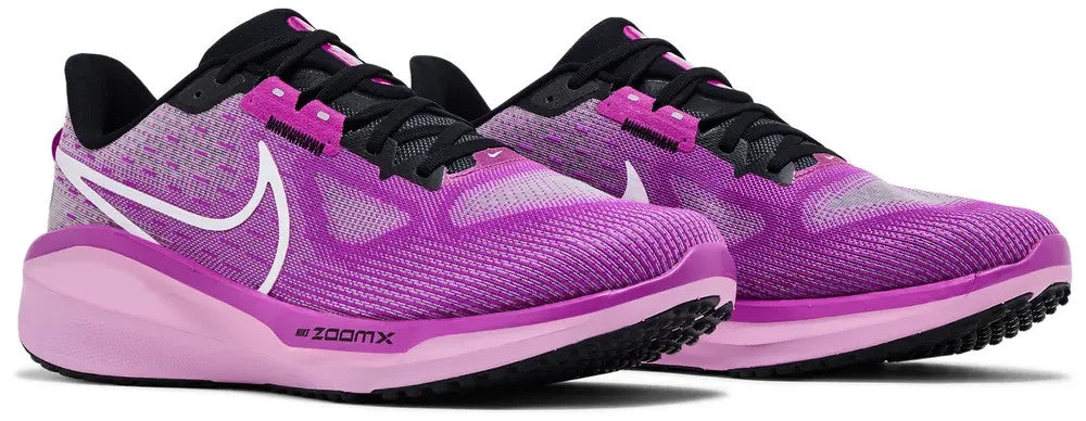 Size 10.5 Nike Air Zoom Vomero 17 Hyper Violet Purple White Black FB1309-500