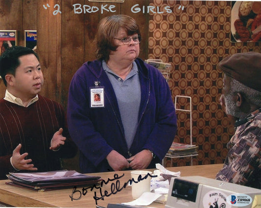 Bonnie Hellman 2 Broke Girls Jean Signed 8x10 Photo w/Beckett COA Z89068