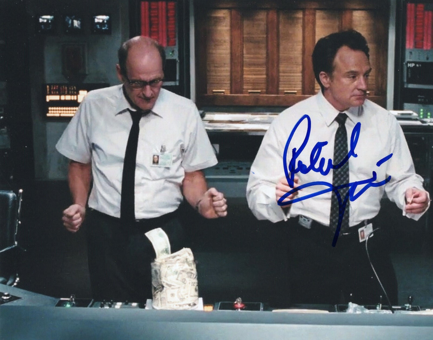 Richard Jenkins Signed 8x10 Photo w/COA Step Brothers Six Feet Under