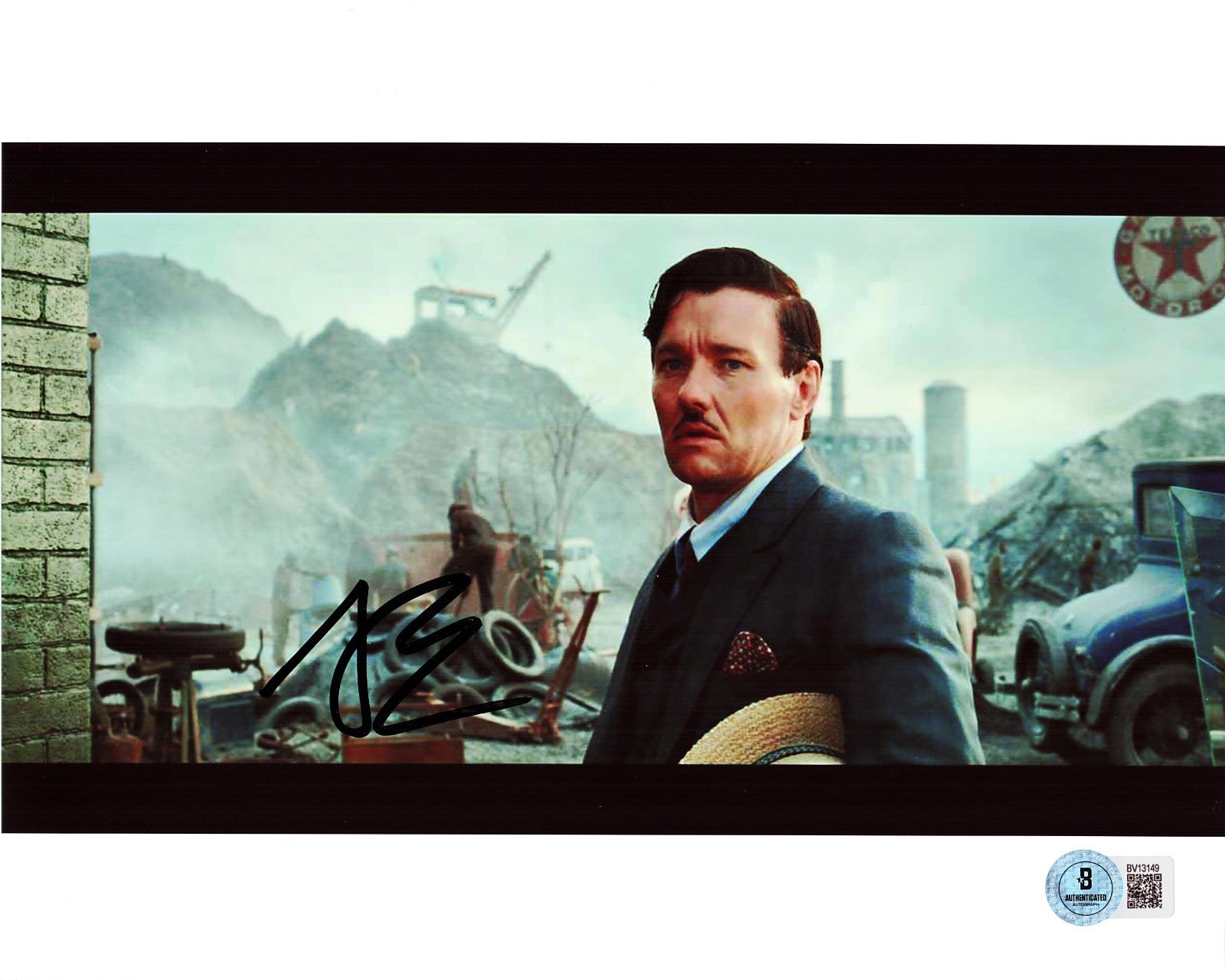 Joel Edgerton Signed The Great Gatsby 8x10 Photo w/Beckett BAS COA BV13149
