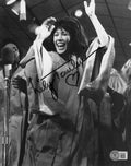 Lily Tomlin Signed 9 to 5 Movie Star 8x10 Photo w/Beckett COA BD42877