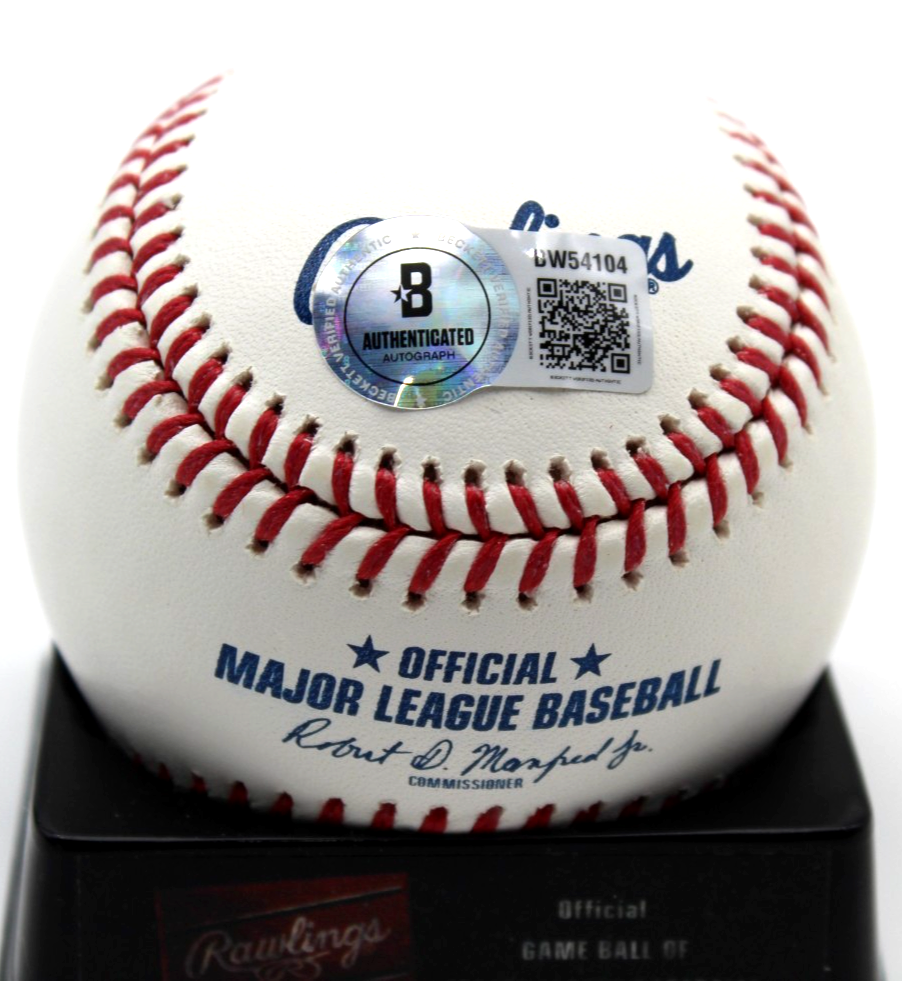 Rick Pitino Signed Major League Baseball Louisville St. Johns w/Beckett BW54104