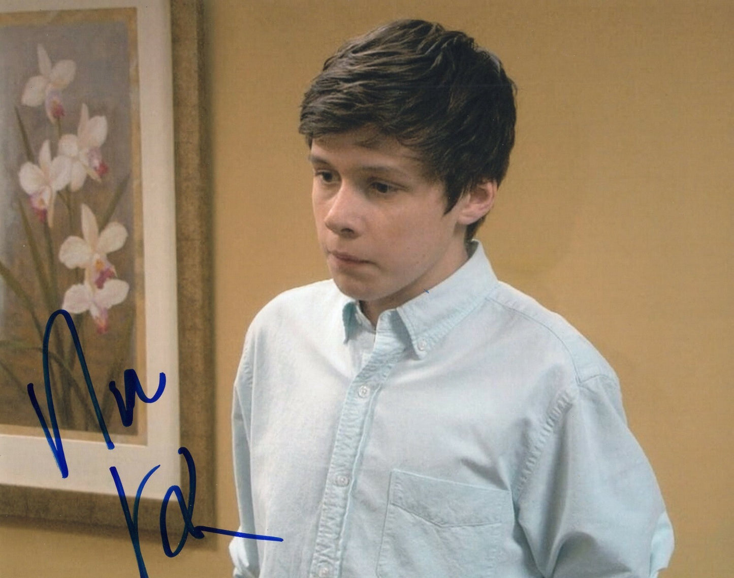 Nick Robinson Actor Signed 8x10 Photo w/COA Melissa & Joey Frenemies #1
