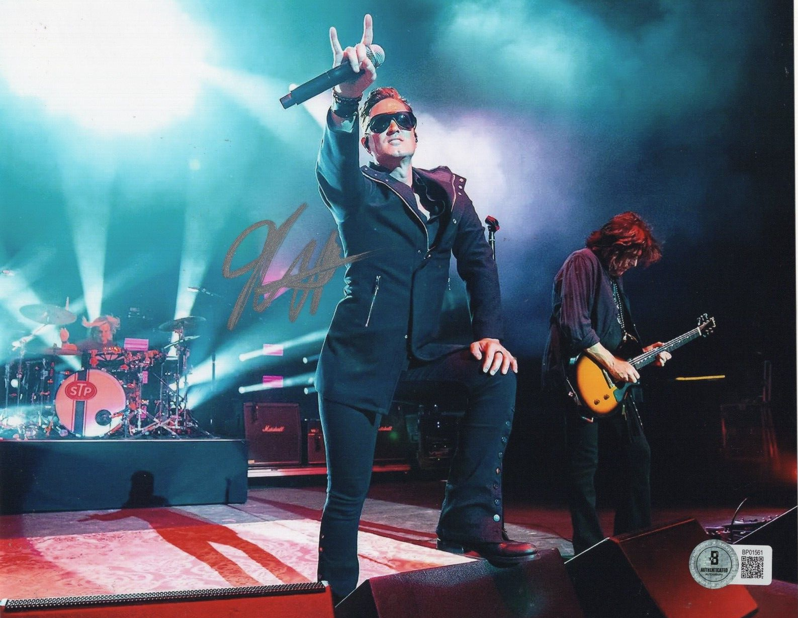 Jeff Gutt Stone Temple Pilots STP Signed 8x10 Photo w/Beckett COA BP01561