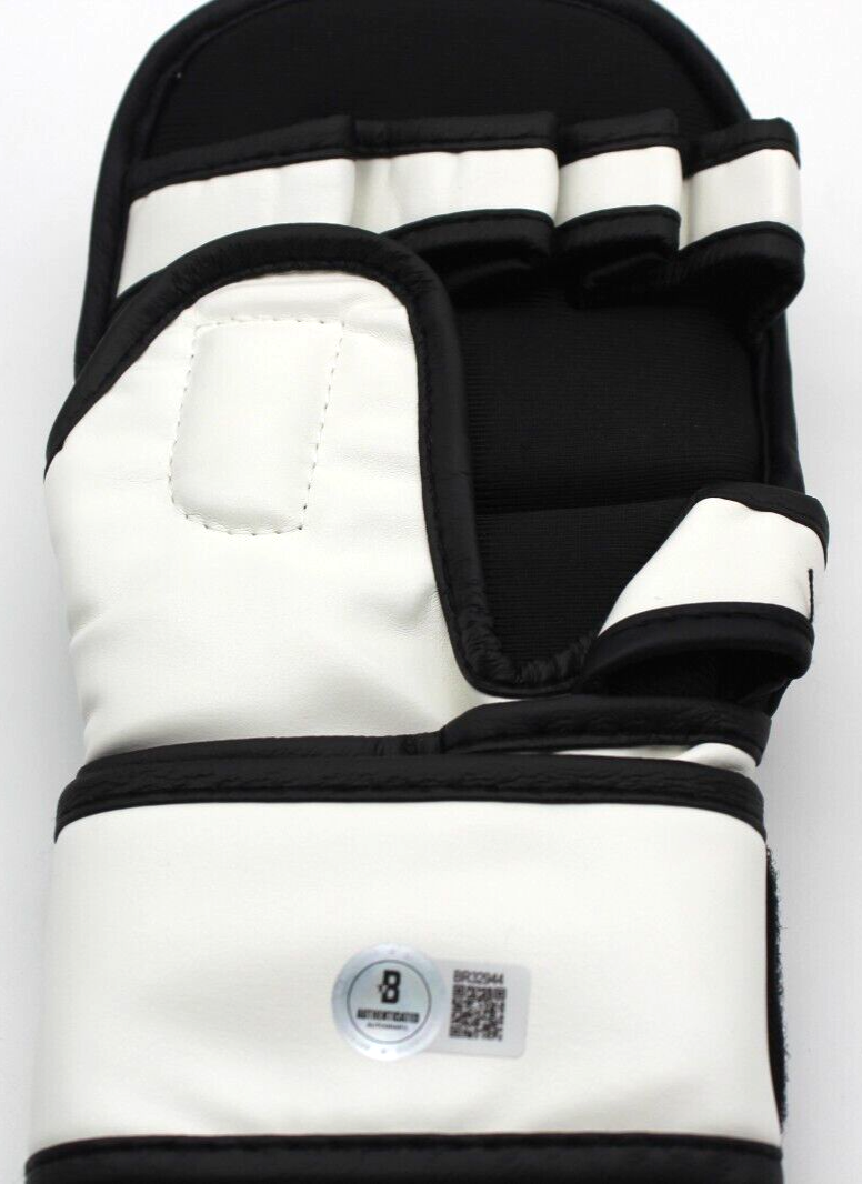 Ignacio Bahamondes Signed UFC Training Glove w/Beckett COA MMA Champion BR32944