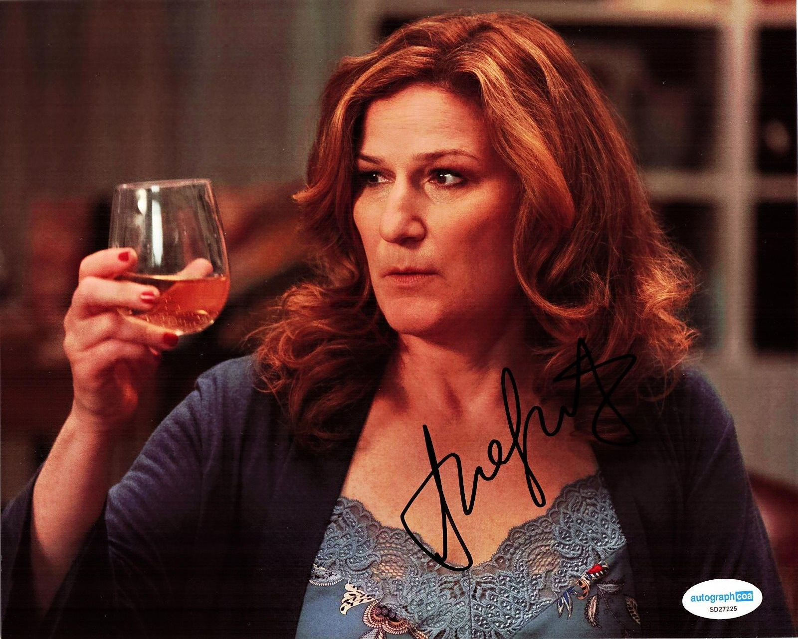 Lisa Ann Walter Signed Abbott Elementary Melissa 8x10 Photo w/ACOA SD27225