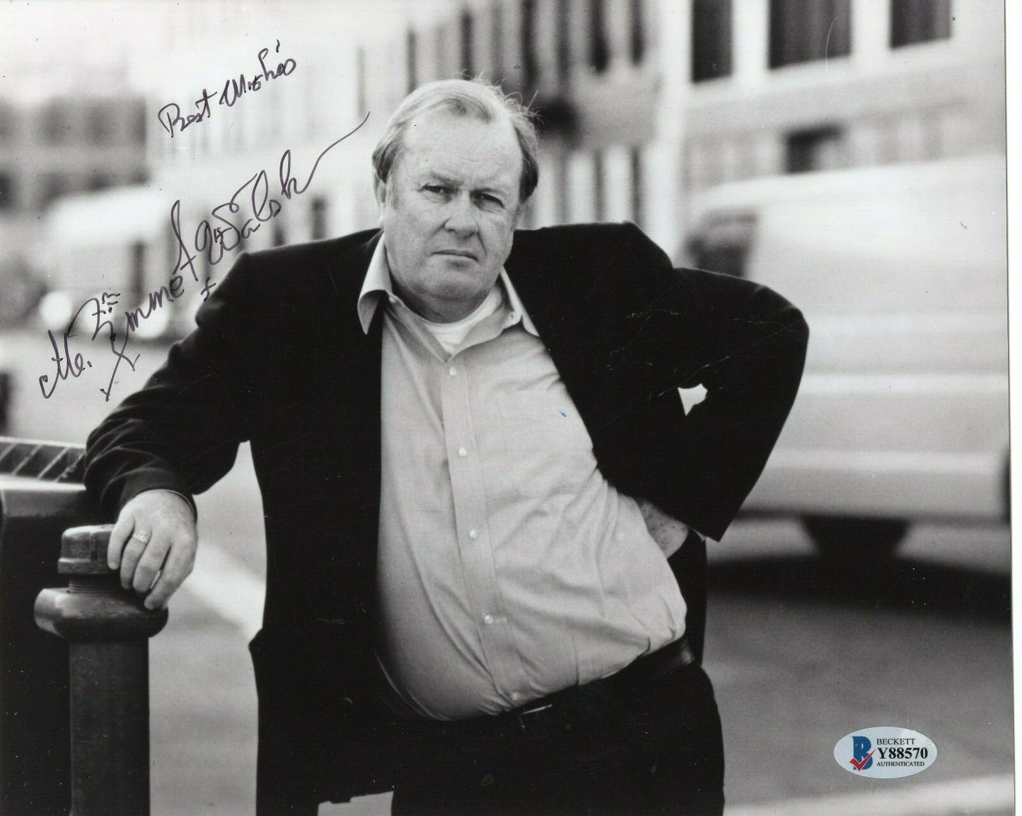 M. Emmet Walsh Signed Blade Runner Sneaky Pete 8x10 Photo w/Beckett COA Y88570