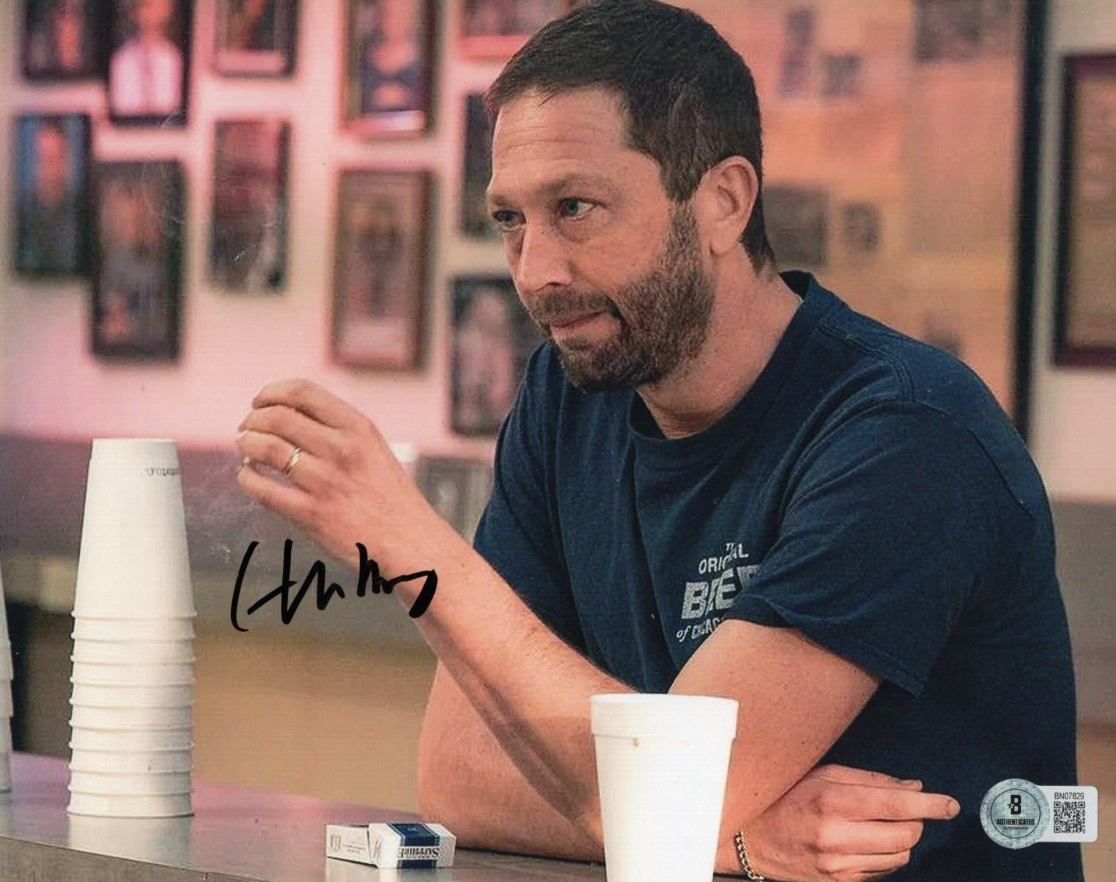 Ebon Moss Bachrach Cousin Ritchie Bear TV Signed 8x10 Photo w/Beckett BN07829
