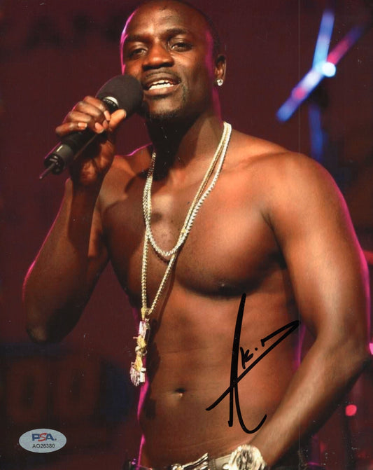 Akon Trouble Lonely Locked Up Konvicted Signed 8x10 Photo w/PSA DNA AO26380