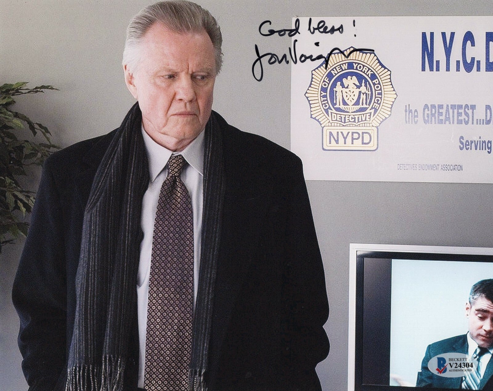 Jon Voight Signed Pride and Glory 8x10 Photo w/Beckett COA V24304
