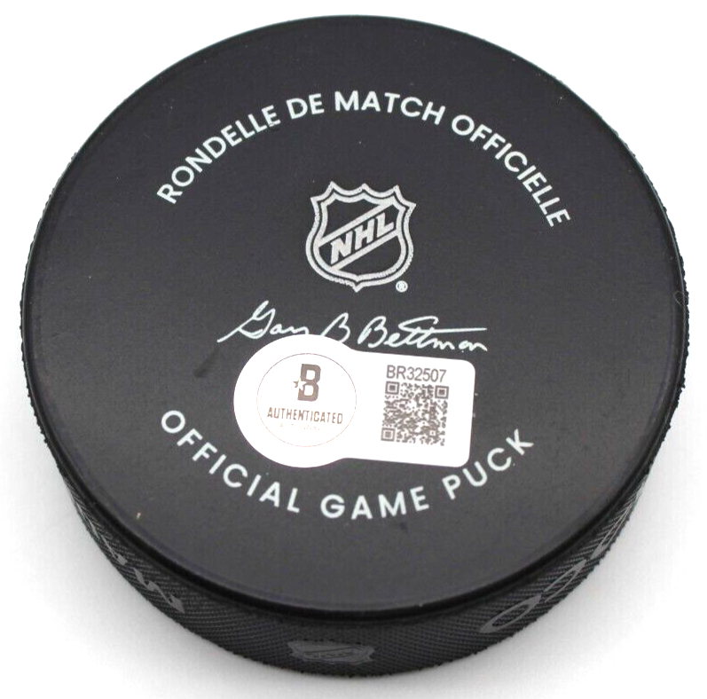 Anders Lee Signed New York Islander Official Game Puck w/Beckett COA BR32507