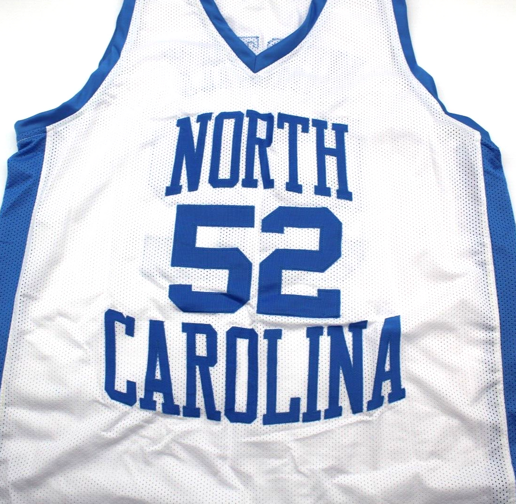 James Worthy North Carolina UNC Signed Custom Jersey W/Beckett COA 1W520040