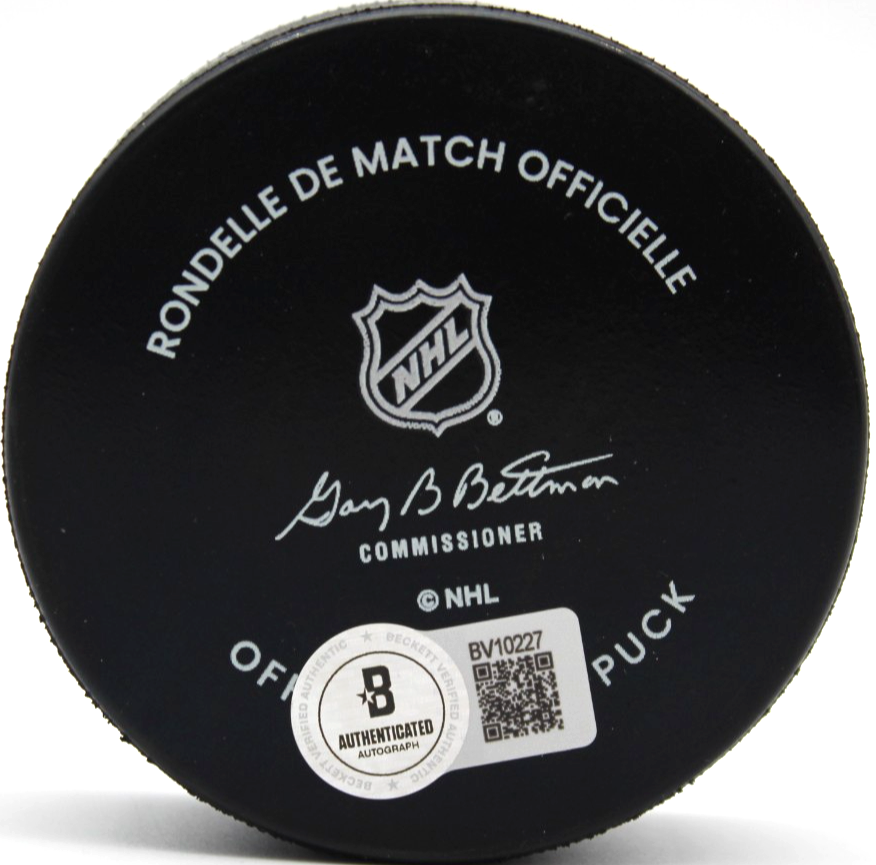Jeremy Roenick Signed Chicago Blackhawks Hockey Puck w/Beckett BAS COA BV10227