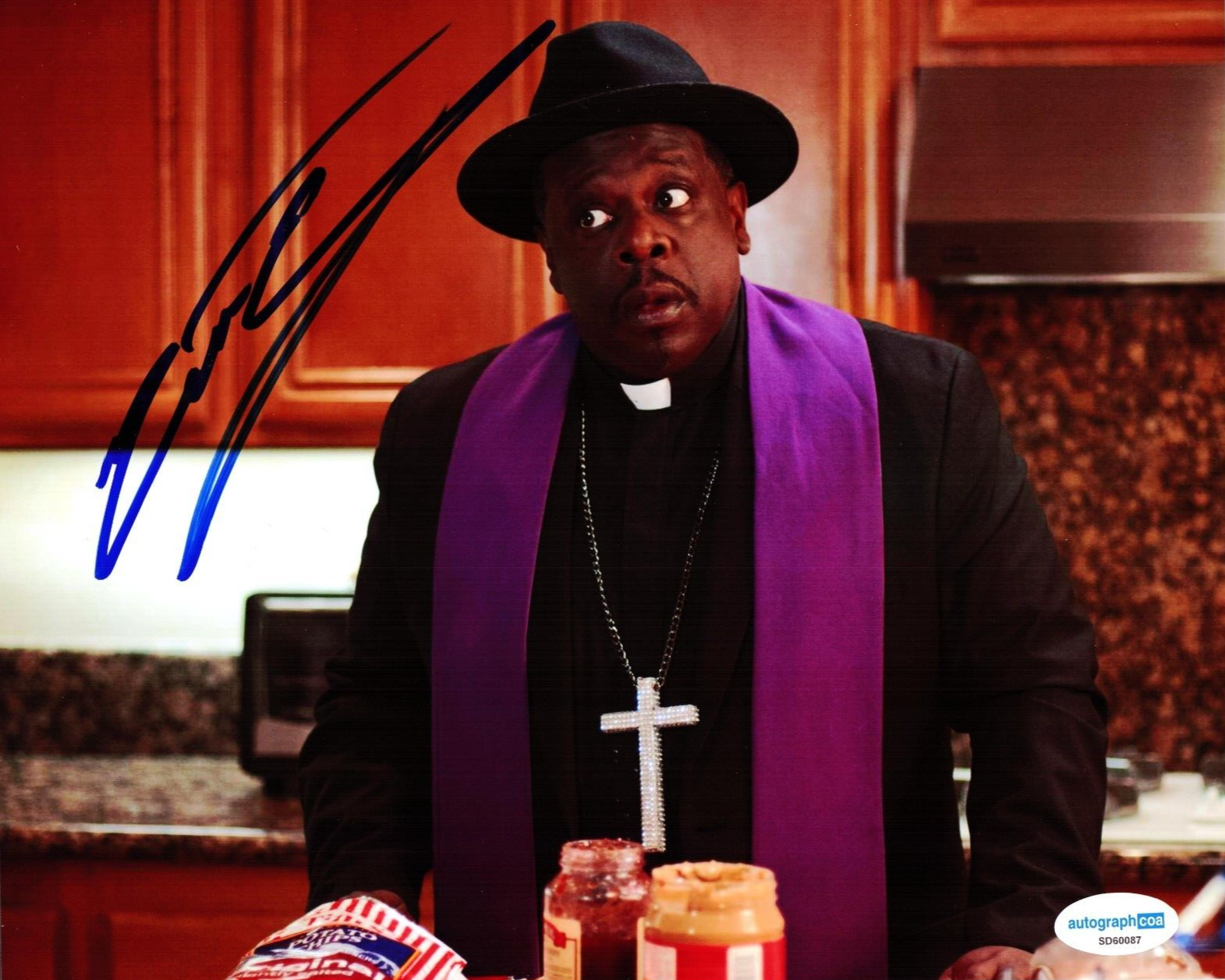 Cedric The Entertainer Kings of Comedy Signed 8x10 Photo w/ACOA SD60087
