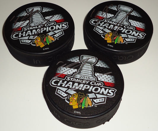 Marcus Kruger signed 2015 Chicago Blackhawks Champions hockey puck w/coa