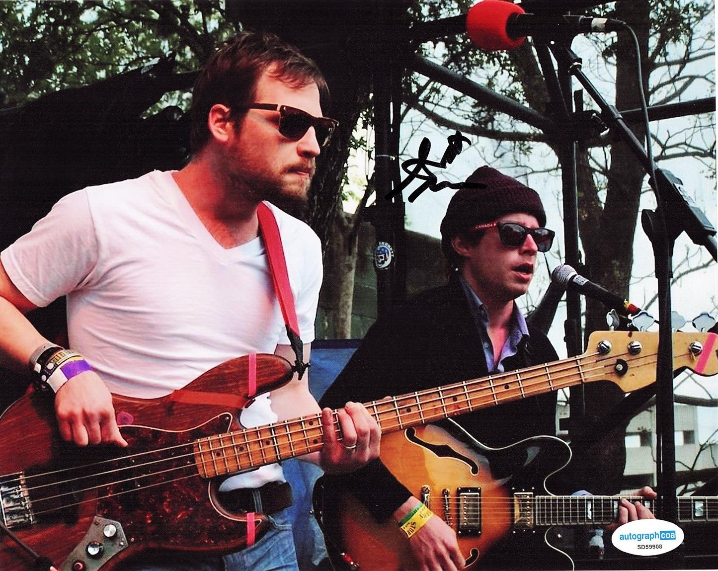 Scott McMicken Dr. Dog Rock Band Signed 8x10 Photo w/ACOA SD59908