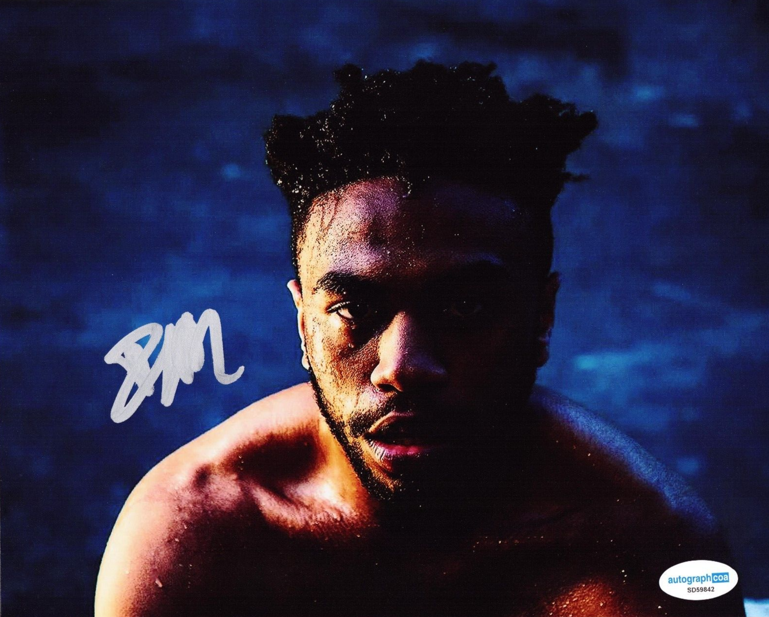 Kevin Abstract MTV1987 Blanket Signed 8x10 Photo w/ACOA SD59842