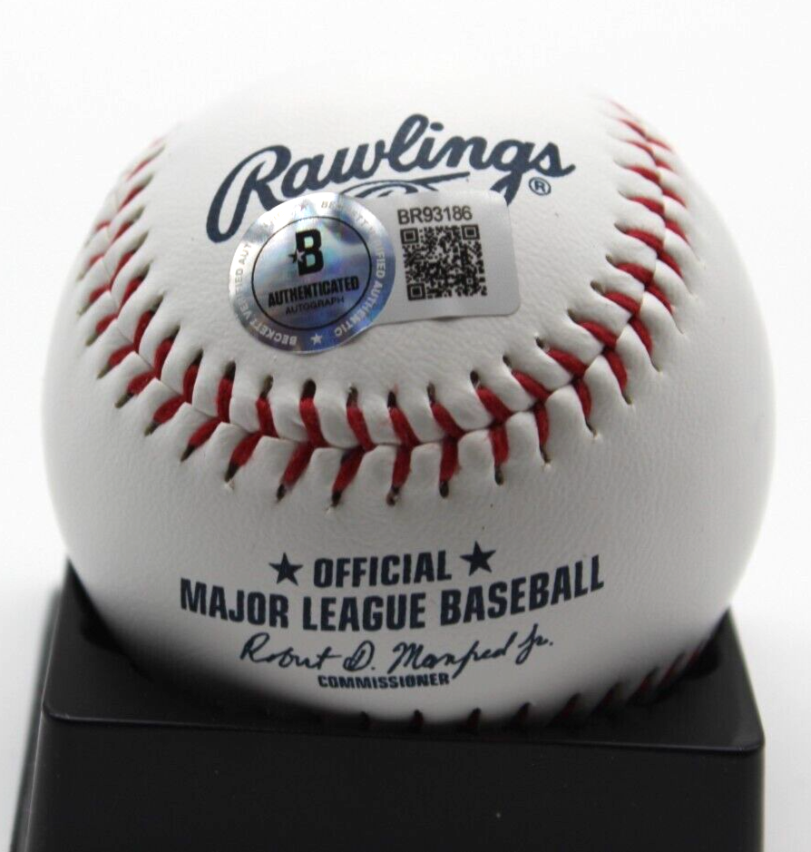 Bill Madlock Signed Chicago Cub Official Major League Baseball w/Beckett BR93186