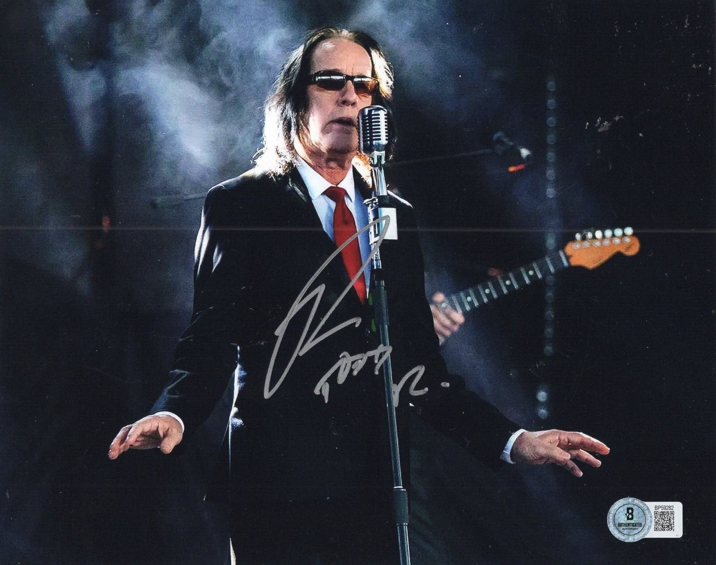Todd Rundgren Rock n Roll Legend Utopia Signed 8x10 Photo w/Beckett COA BP59282
