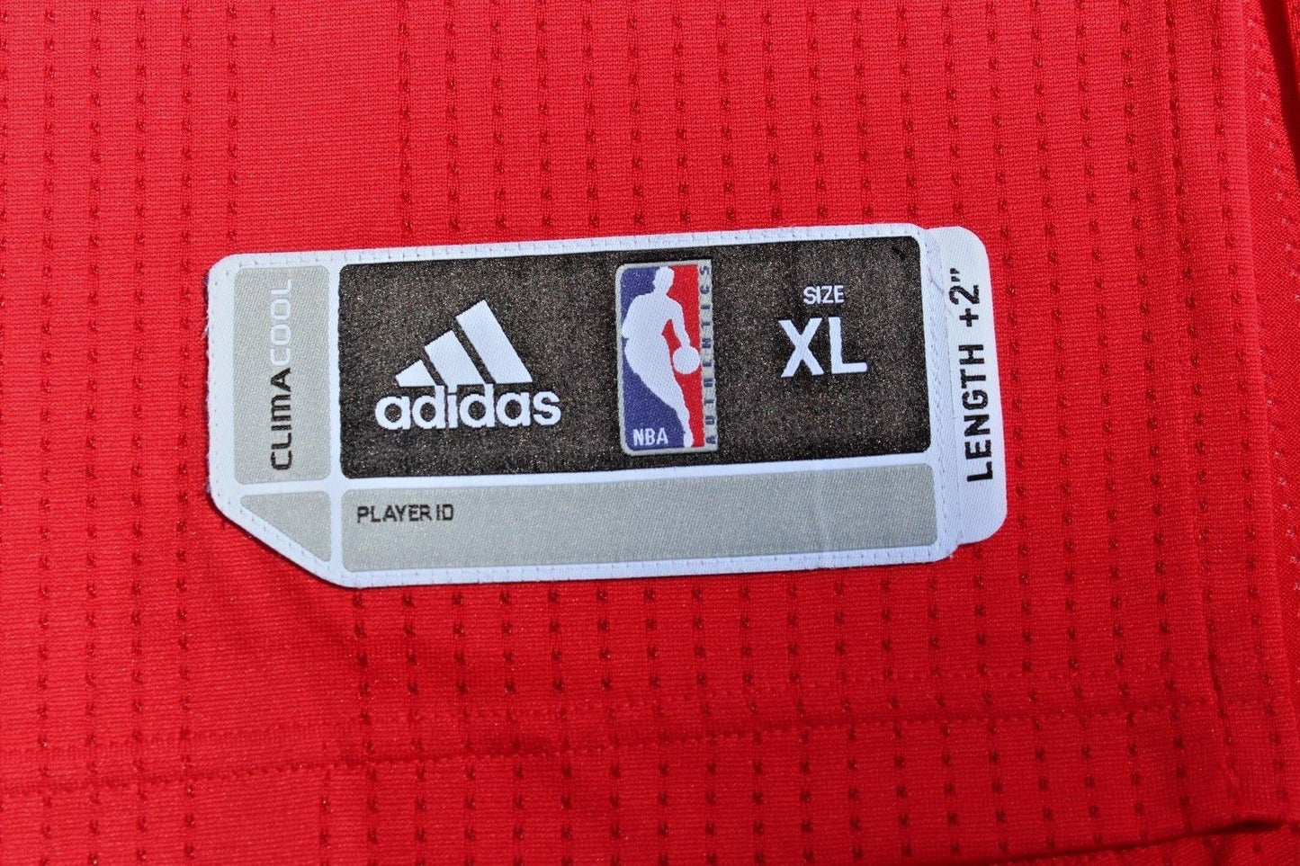 Lauri Markkanen Signed Chicago Bulls Authentic XL Basketball Jersey w/COA
