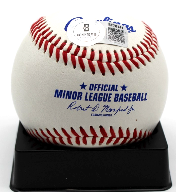 Greg Walker Signed White Sox Minor League Baseball w/Beckett BAS BT78141