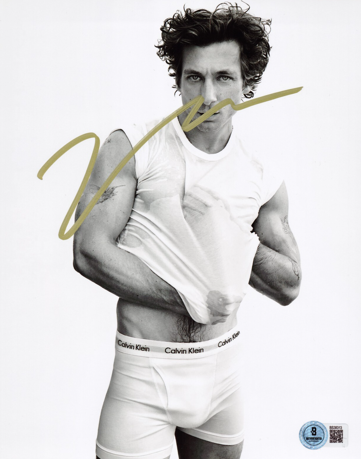 Jeremy Allen White Signed Sexy Shameless The Bear 8x10 Photo W/Beckett BS38313
