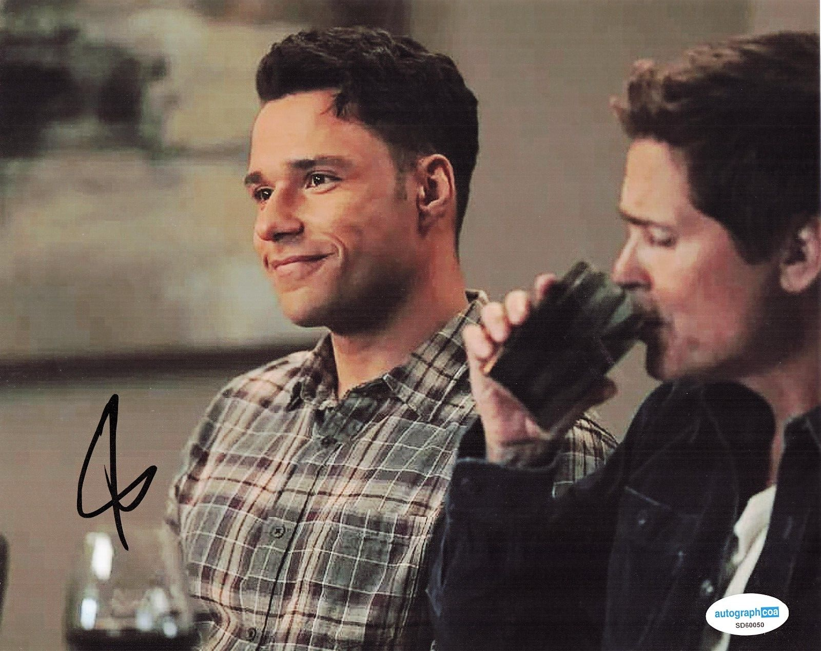 Rafael Silva Carlos Reyes 9-1-1 Lone Star Signed 8x10 Photo w/ACOA SD60050