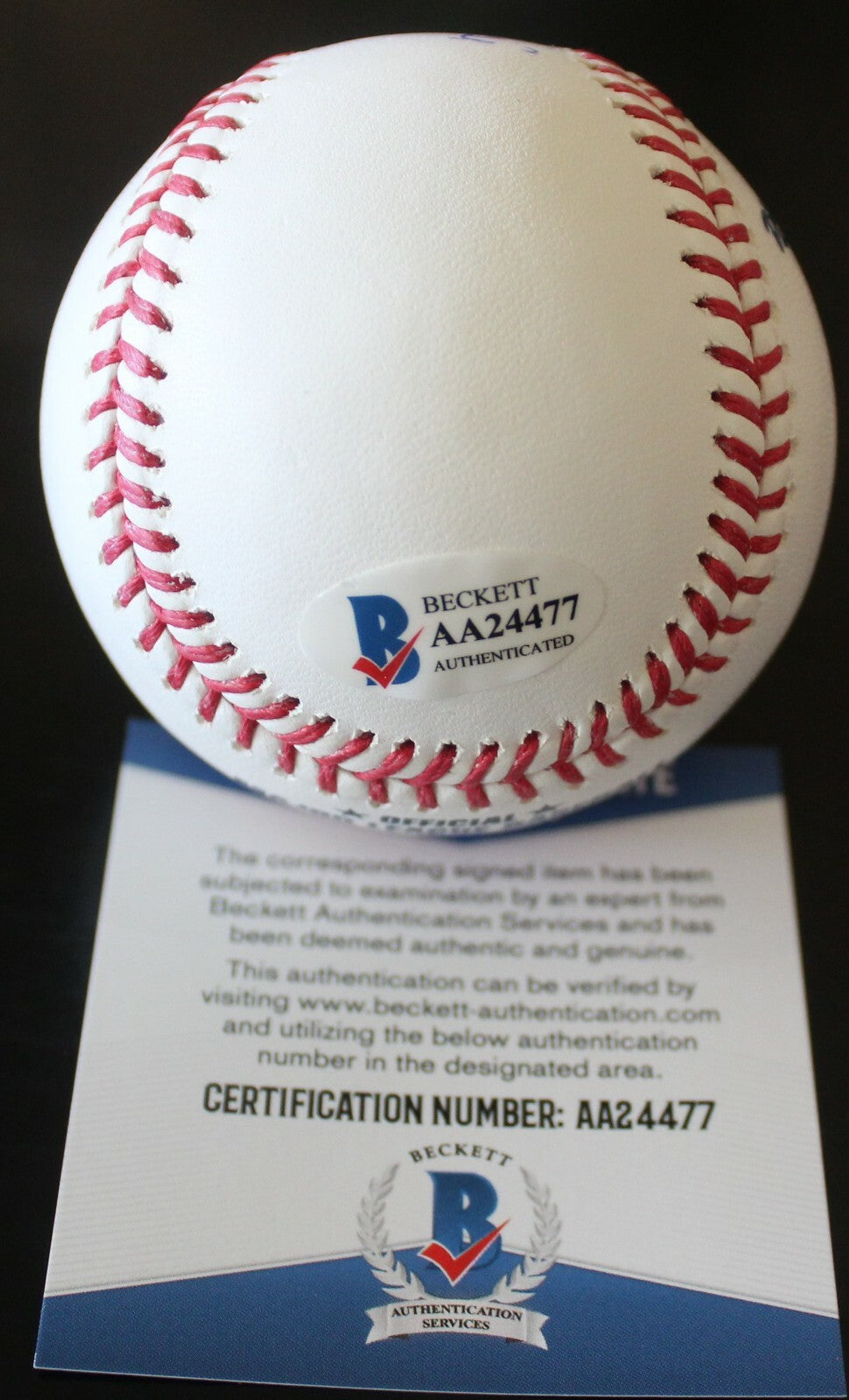 Bill Mazeroski Signed Official Hall of Fame Baseball w/Beckett COA AA24477