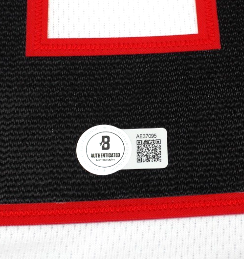 Connor Bedard Signed Chicago Blackhawks Hockey Jersey w/Beckett COA AE37095