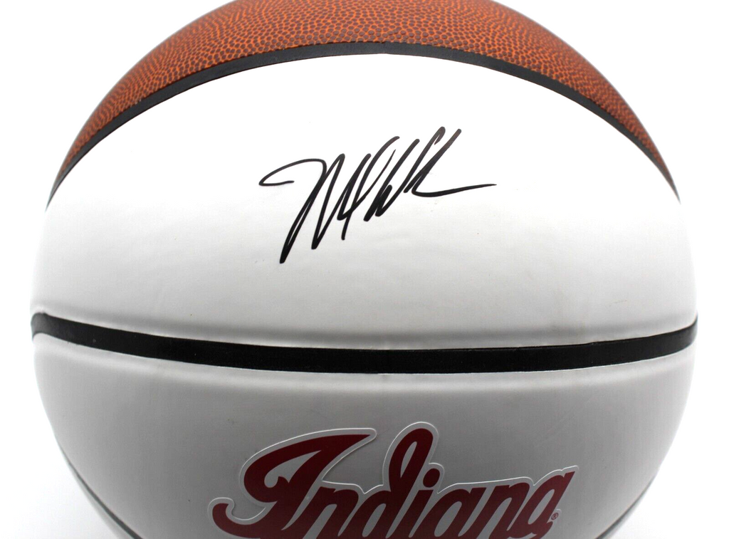 Mike Woodson Signed Indiana Hoosiers Full Size Basketball w/Beckett COA BP89881