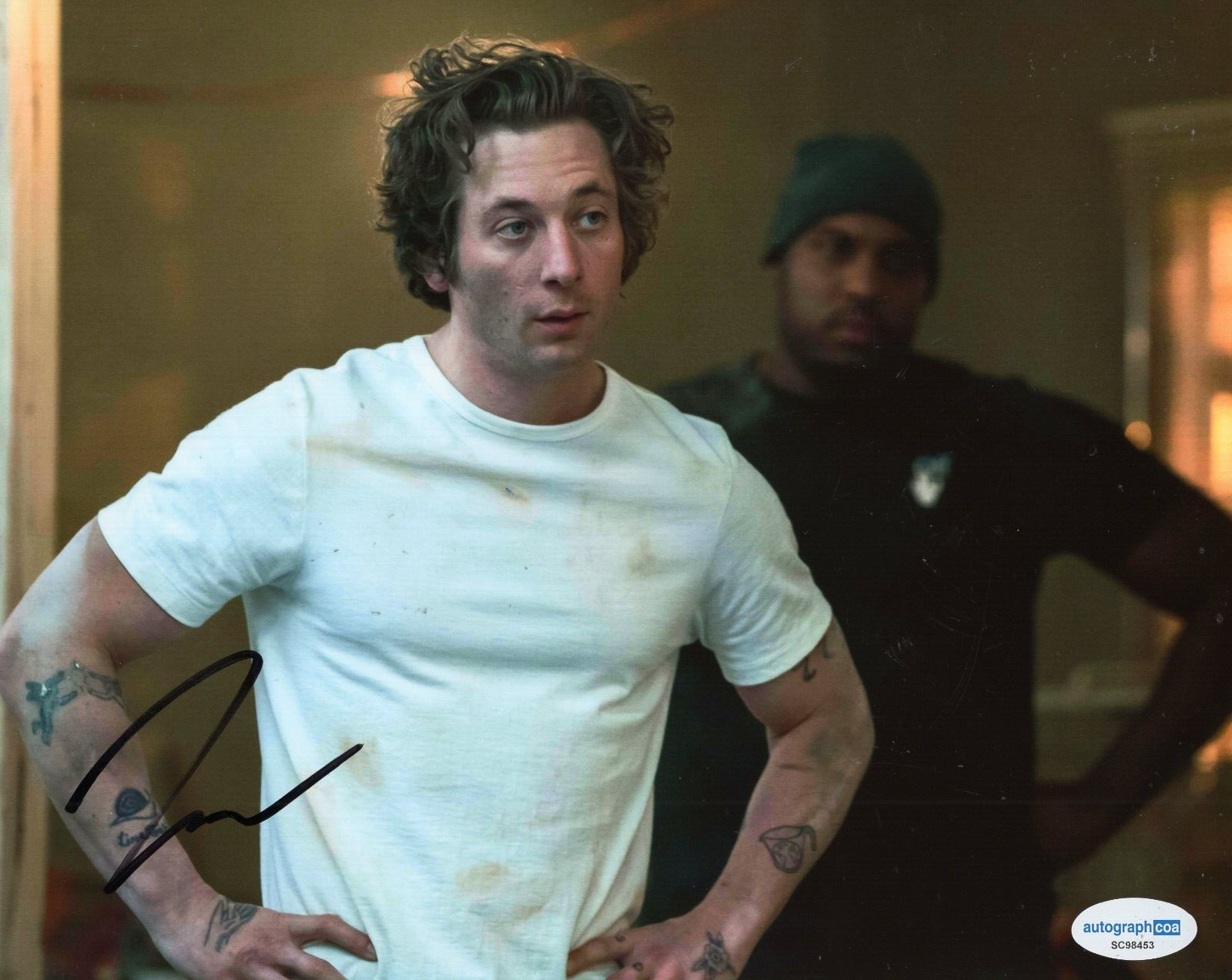 Jeremy Allen White The Bear Chef Carmy Carmen Signed 8x10 Photo w/ACOA SC98453