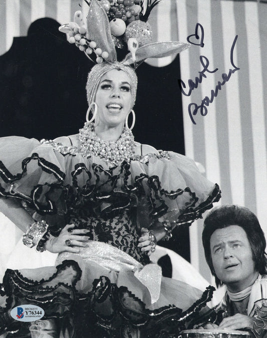 Carol Burnett Annie Carol Burnett Show Signed 8x10 Photo w/Beckett COA Y76344