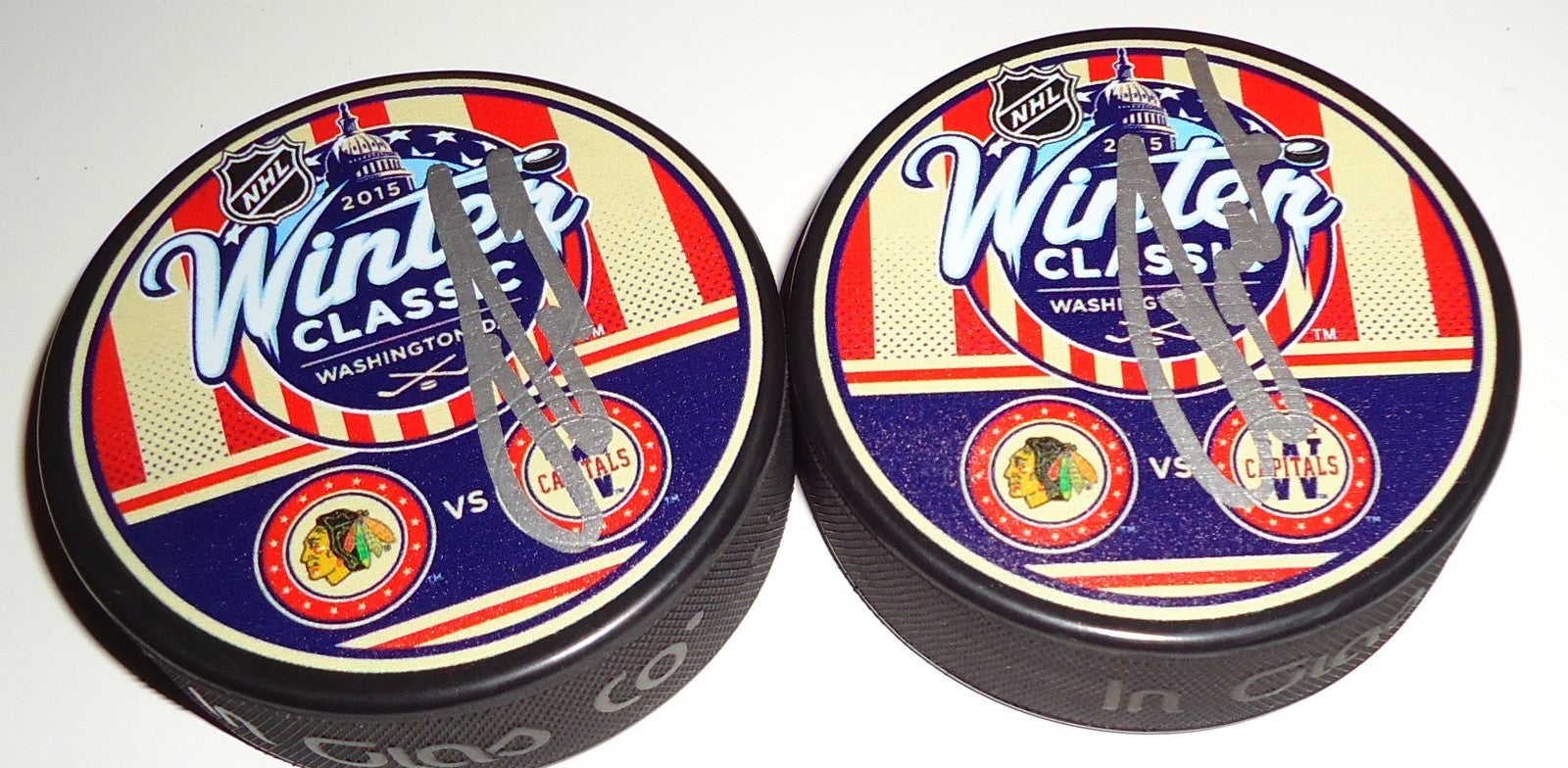 Tim Gleason signed 2015 Winter Classic Capitals Souvenir dualing puck w/coa