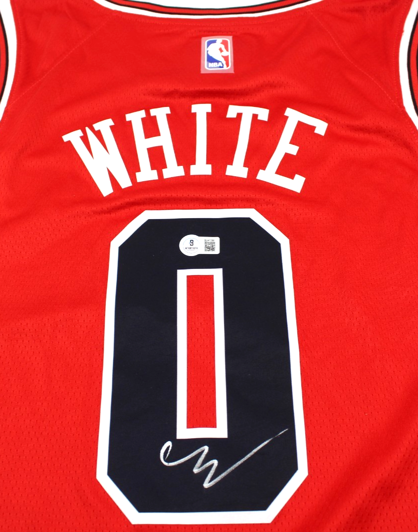 Coby White Signed Chicago Bulls Brand New XL Jersey W/Beckett BAS COA BU41286